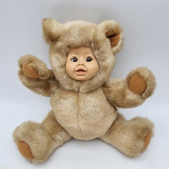 Vintage Center Stage Baby Pets Plush Teddy Bear Doll 10" Tan Fur Vinyl Face 1990 - Picture 1 of 9